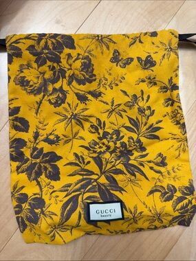 Gucci Yellow and Black Floral Drawstring Pouch